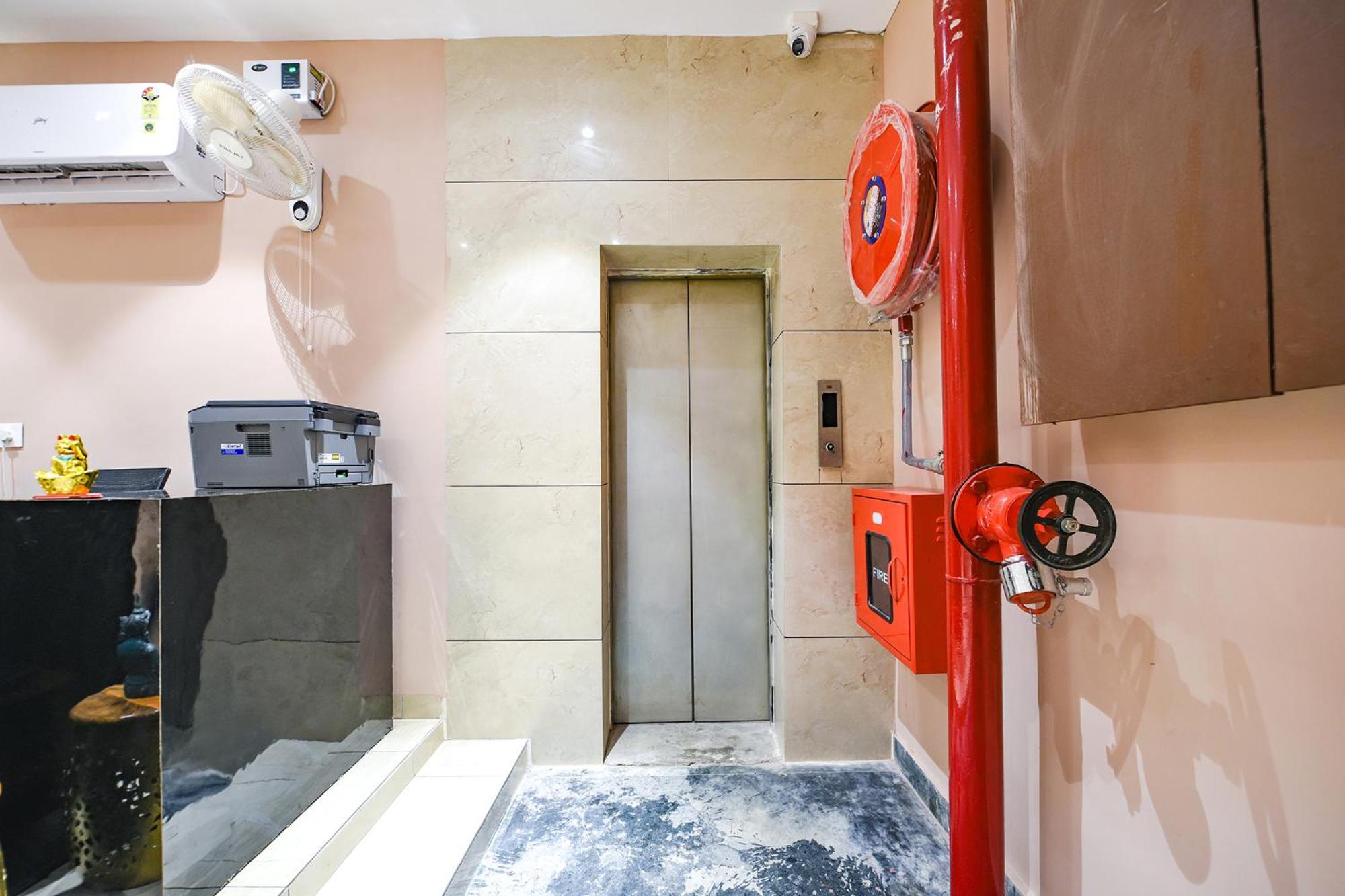 Fabhotel Supreme Suites Ludhiana Luaran gambar