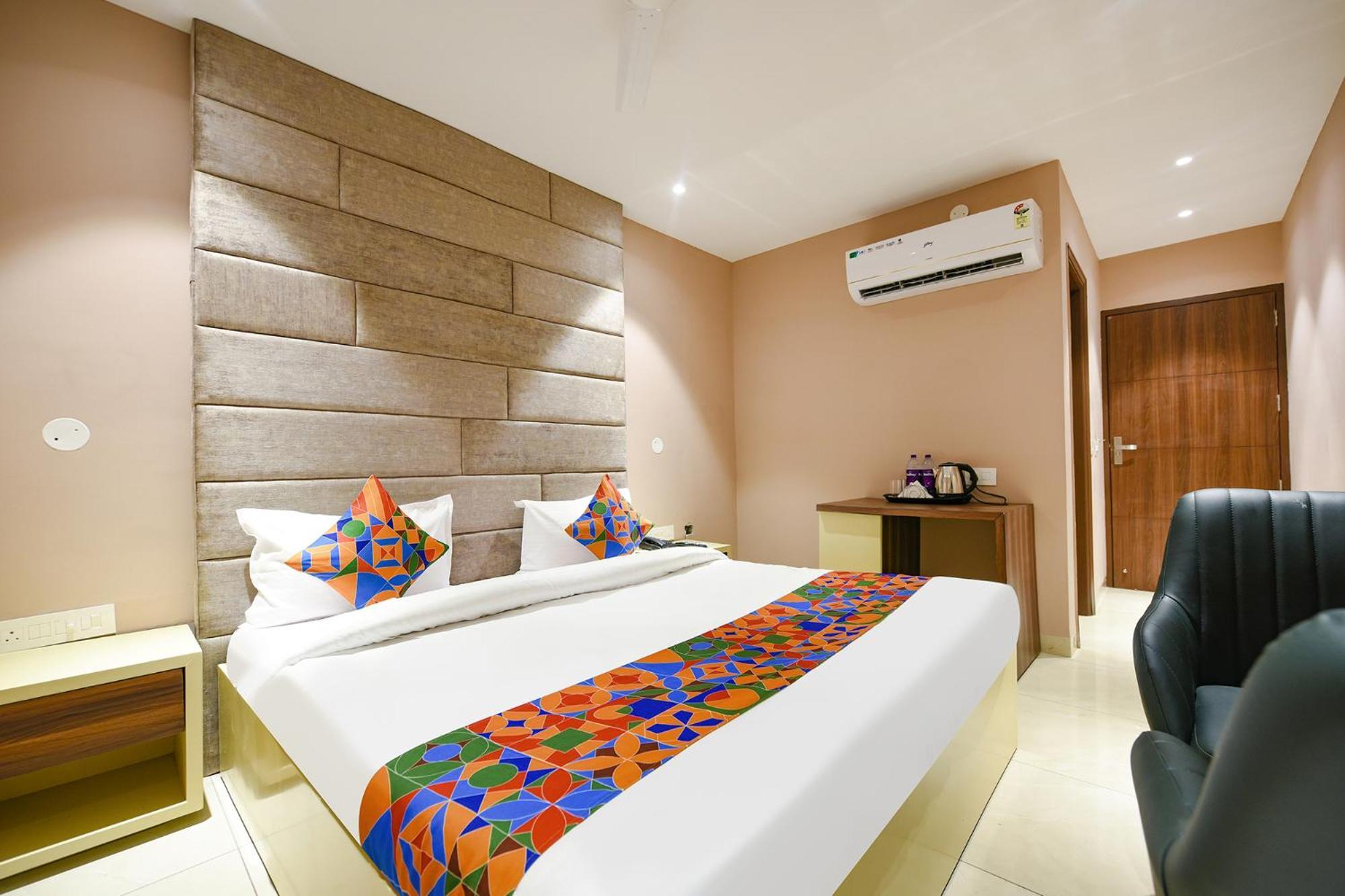 Fabhotel Supreme Suites Ludhiana Luaran gambar